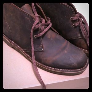 Brown Clark’s Chukkas